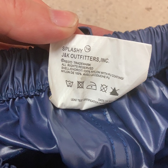 Size 2T rubber splash pants - Picture 8 of 9